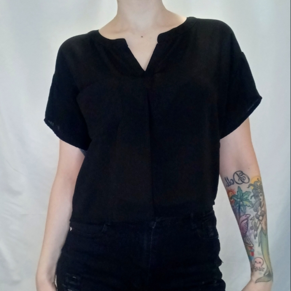 Xhilaration Boxy Black Cap Sleeve Chiffon Blouse.